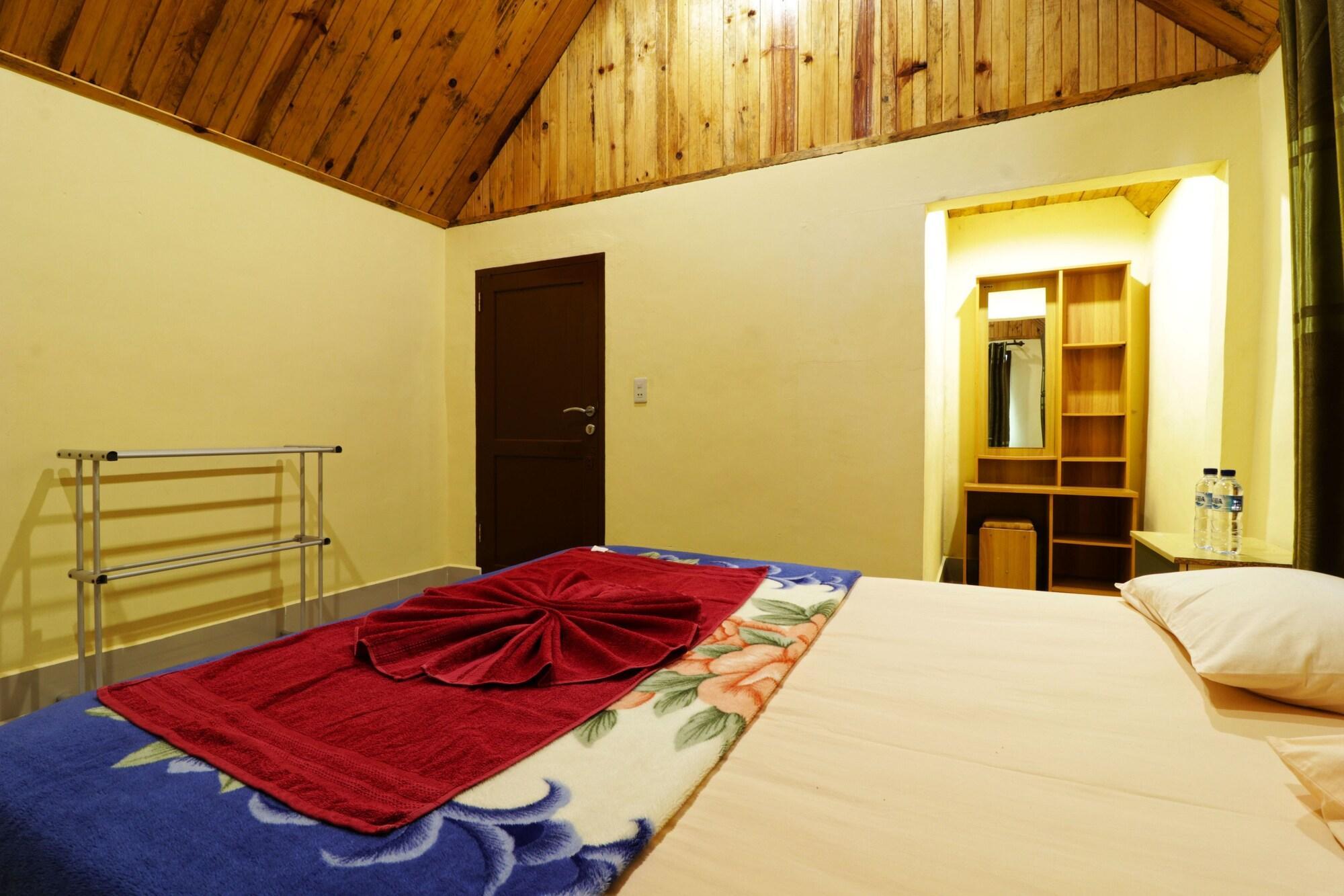 Tuk Tuk Timbul Bungalows Экстерьер фото